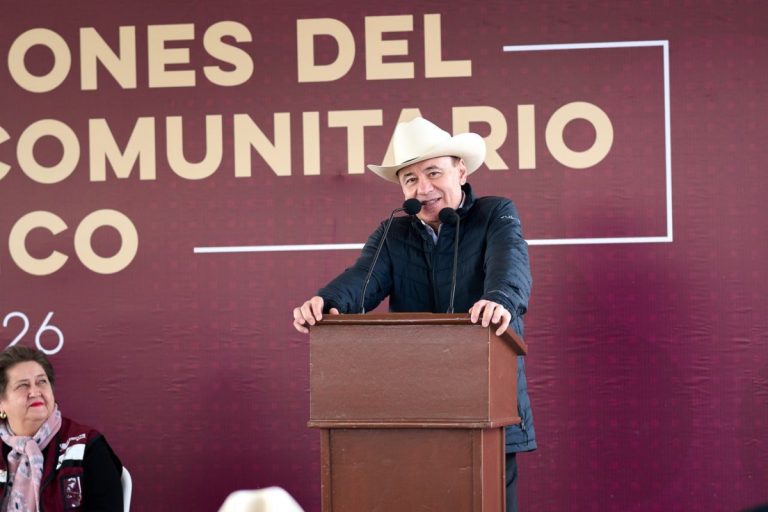 Entrega Gobernador Durazo telebachillerato en Nácori Chico y garantiza becas a estudiantes